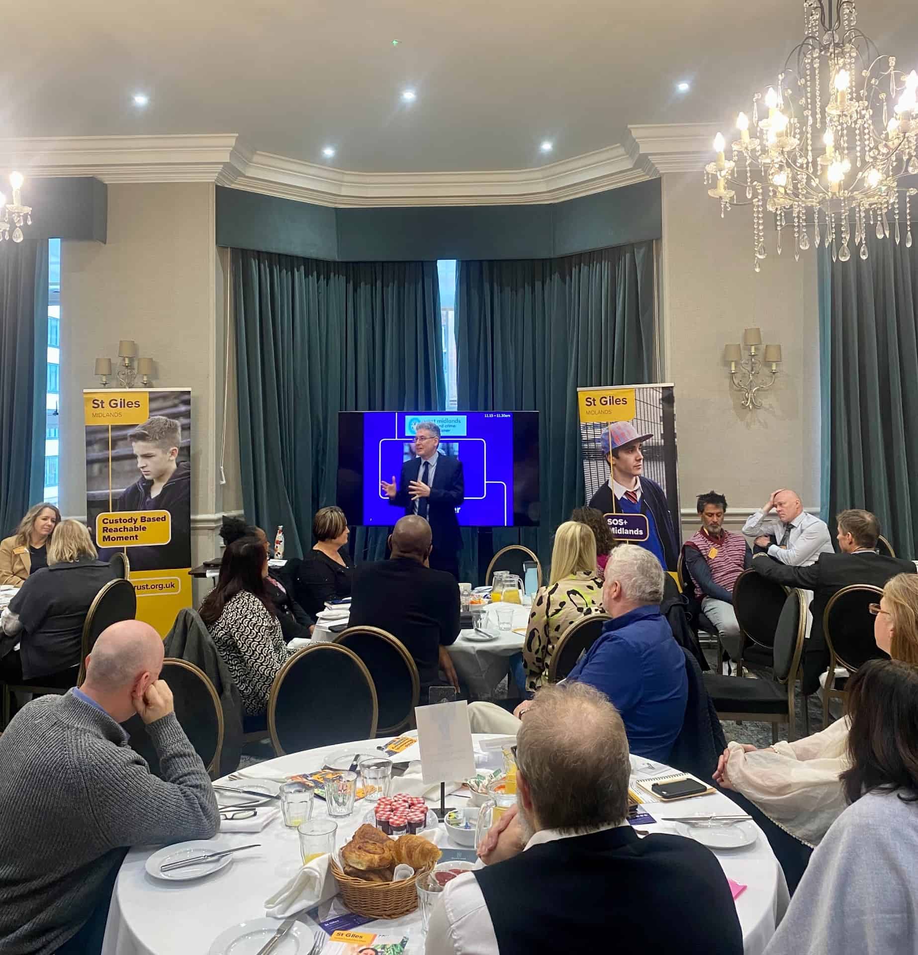 Senior leaders meet to discuss tackling youth related violence and ...